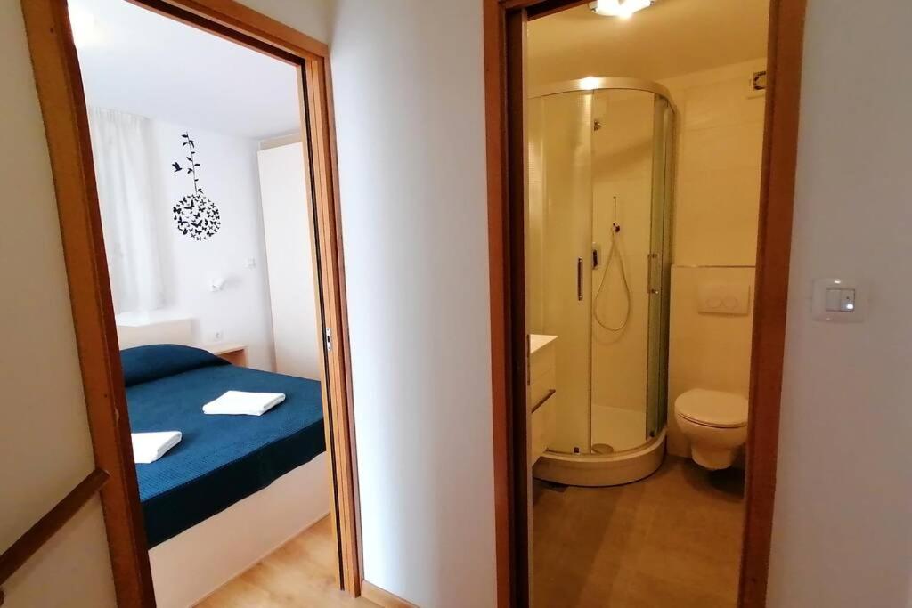 Apartment Veli Dvor Cres Esterno foto