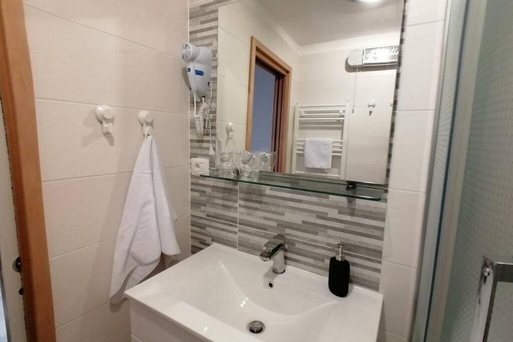Apartment Veli Dvor Cres Esterno foto